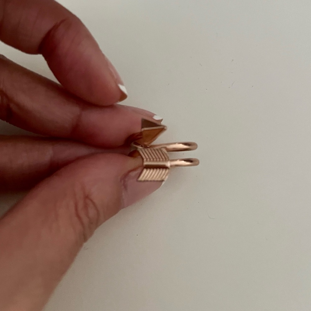 Rosegold Arrow Ring